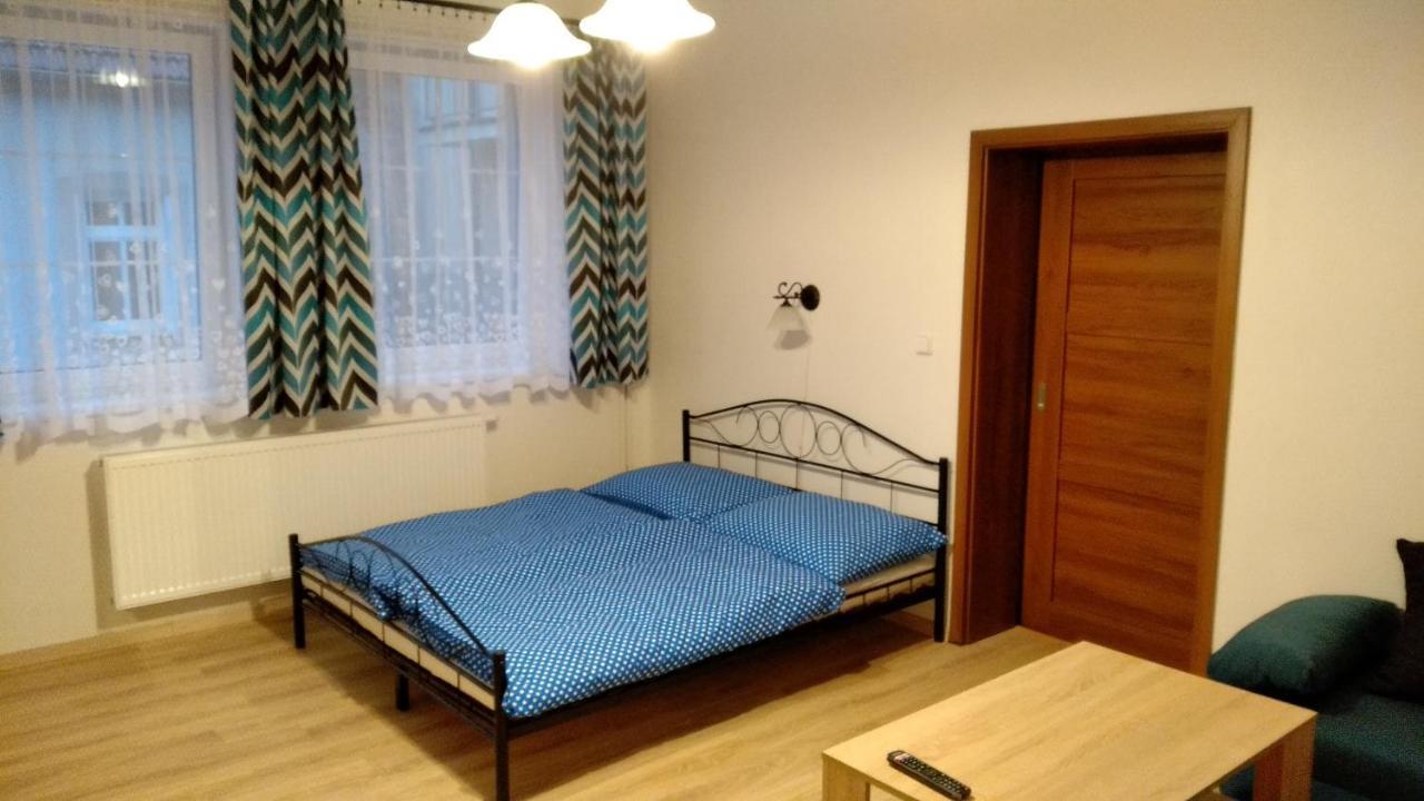 Apartmany Kukacci Hnizdo Benesov nad Ploucnici Exterior photo